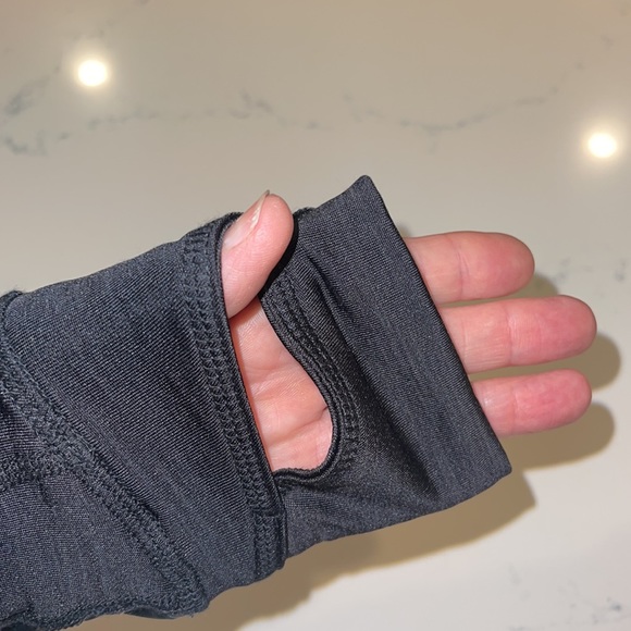 KariTraa lightweight ‘Julie’ winter running jacket NWT - Picture 10 of 11